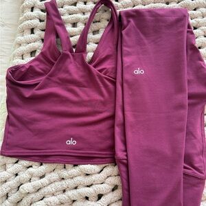 ALO Yoga Plum Sports Bra and Leggings Set